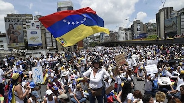 Oposición venezolana no irá a la Constituyente convocada por Nicolás Maduro