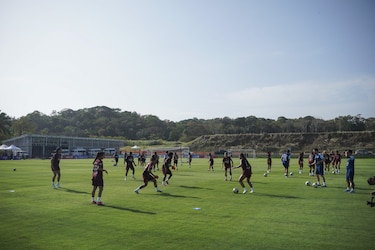 La Roja femenina entrena por primera vez en el nuevo Centro de Alto Rendimiento