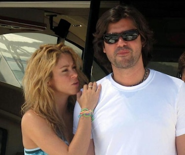 De la Rúa demanda a Shakira por 100 millones de dólares
