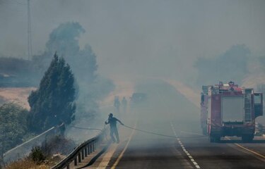 Israel reanuda bombardeos Gaza; Hamas viola tregua