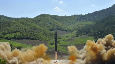 Corea del Norte lanzó un nuevo misil balístico intercontinental