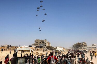 “Es como darle analgésicos a un paciente con cáncer sin tratarlo”: Israel anuncia “pausa táctica” y permite el ingreso de algunos camiones de ayuda a Gaza