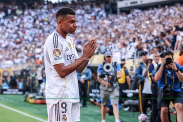 Mbappé retira su demanda por acoso contra el PSG, pero mantiene su reclamación salarial