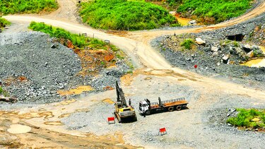 Vecinos de cerro Cabra piden anular EIA de cantera