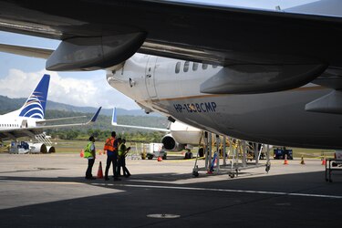 Aumenta la demanda de técnicos aeronáticos en Panamá ¿dónde estudiar?