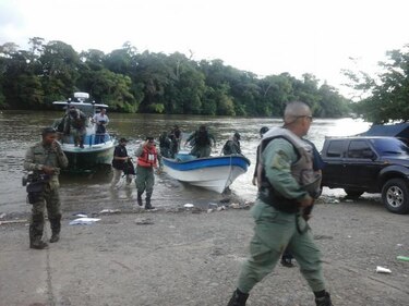 Encuentran 275 kilos de cocaína enterrados en cueva de Chimán
