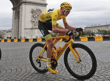 Froome es absuelto por la UCI, estará en la salida del Tour de Francia