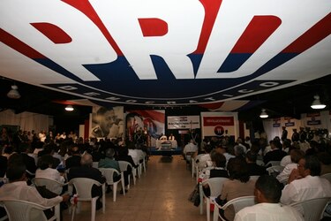 TE ordena al PRD posponer renovación de directivas distritales