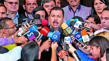 CNE bloquea a partidos de la MUD