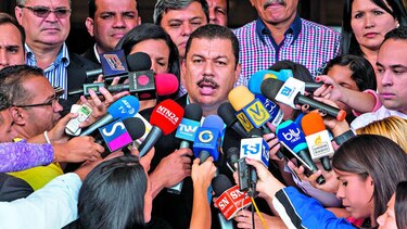 CNE bloquea a partidos de la MUD