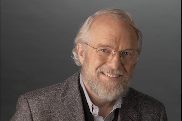 Muere a los 82 años de edad John Warnock, cofundador de Adobe