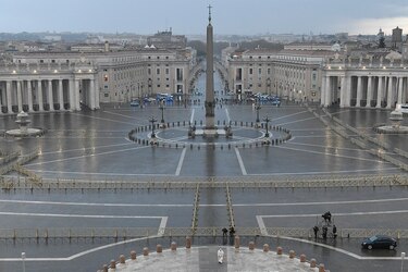El Vaticano revela sus propiedades antes de juicio por inversión en Londres