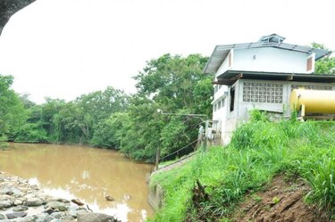 Cargos por contaminación del río La Villa