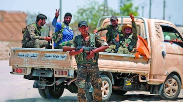 La alianza kurdo-árabe conquista barrio en Raqa