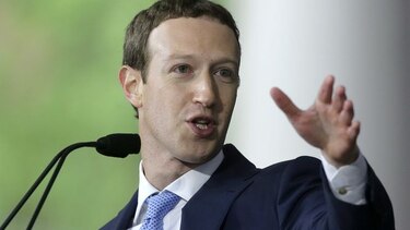 Mark Zuckerberg dice que Facebook debe observar la criptomoneda