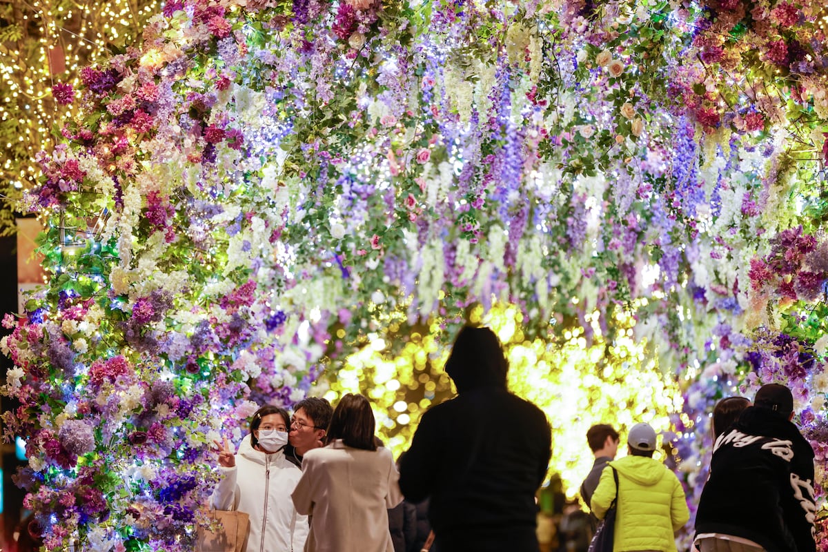 Así se ilumina el mundo para recibir la Navidad