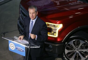 Ford crea 850 empleos para producir la nueva camioneta F-150 2015