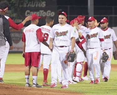 Chiriquí y Coclé, dos viejos conocidos que vuelven a verse las caras en semifinales