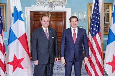 Canciller Javier Martínez-Acha dialoga con el secretario de Estado de EUA, Marco Rubio, sobre seguridad y asuntos regionales