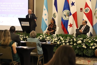 Defensores de derechos humanos abordan en Panamá la situación migratoria de la región, alerta por desapariciones