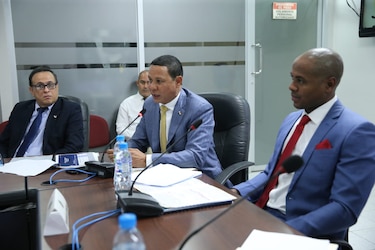 El MEF disminuyó presupuesto de la UP y de Pandeportes