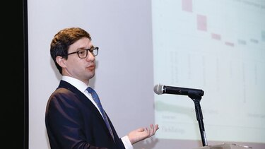 Dispensa reduciría la credibilidad fiscal: Fitch