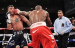 Sorprendente empate en combate de Bradley y Chaves