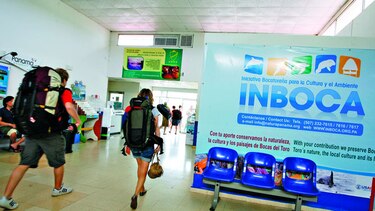 Isla Colón: eliminan impuesto cobrado a turistas