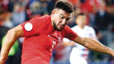 Canadá venció y se afianza como líder