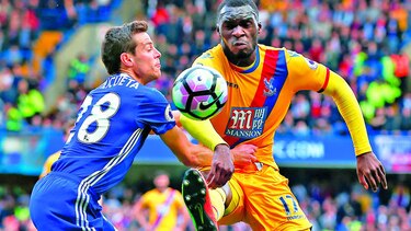 Crystal Palace sorprende al líder Chelsea