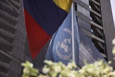 Panamá recibe a 13 empleados de la ONU expulsados de Venezuela