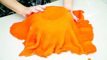 Detalles de un dulce con ‘fondant’