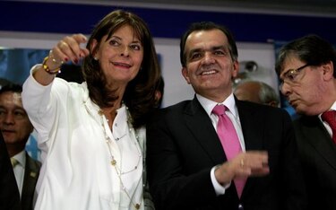 Nombran a excandidata como jefa de debate de la campaña de Zuluaga