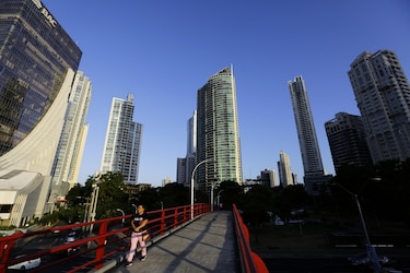 Moody’s proyecta crecimiento de 4% en la economía panameña para 2025