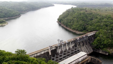 Presidente evalúa concesionar producción de agua en lago Bayano