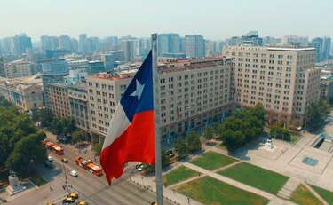 Chile expide el primer documento de identidad a una persona no binaria