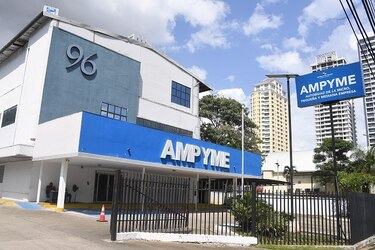 Óscar Ramos ignora mandato de Antai sobre programa Capital Semilla