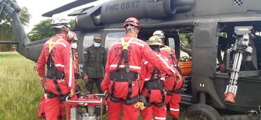 Cinco policías antinarcóticos mueren en un siniestro de helicóptero en Colombia