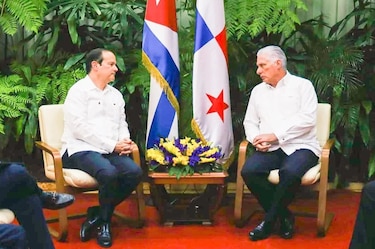 Canciller panameño aterriza en La Habana en momento crítico por detenidos