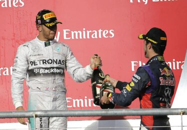 Automovilismo: Lewis Hamilton afirma que sueña 'con mujeres y no con carreras’