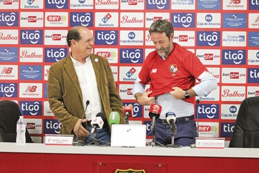 ‘Vamos a devolver el cariño con resultados’: Thomas Christiansen