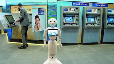 Robots desplazarían a millones de empleos