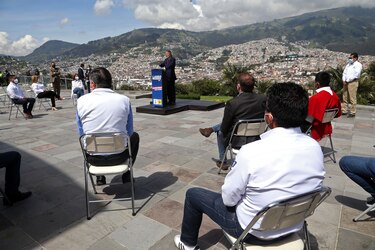 Ecuador entra en una ‘atípica’ campaña electoral por la pandemia