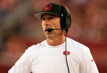 Los 49ers dicen que sería ridículo despedir a Kyle Shanahan