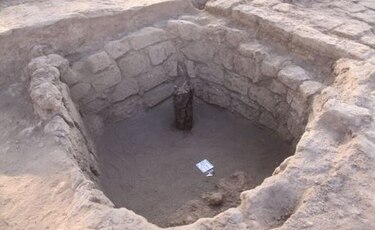 Descubren en Perú un centro ceremonial de más de mil años con entierros humanos