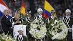 'Nuestro corazón está arrugado': miles en Medellín honran al Chapecoense
