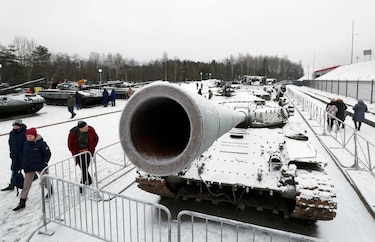 Rusia lanza advertencia: el envío de armas a Ucrania conducirá a una ‘catástrofe global’