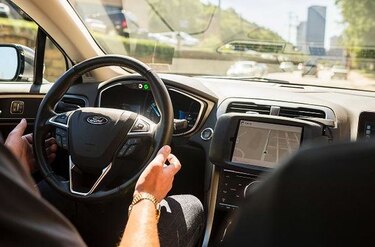 Cancún incauta decenas de vehículos de Uber