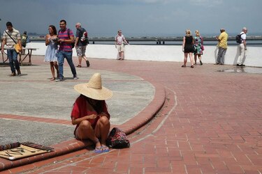 Turistas y pasajeros en tránsito gastaron en Panamá 616 millones de dólares entre enero y febrero
