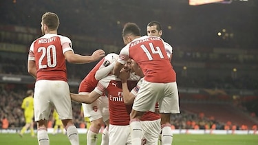 Arsenal sobrevive en la Liga Europa